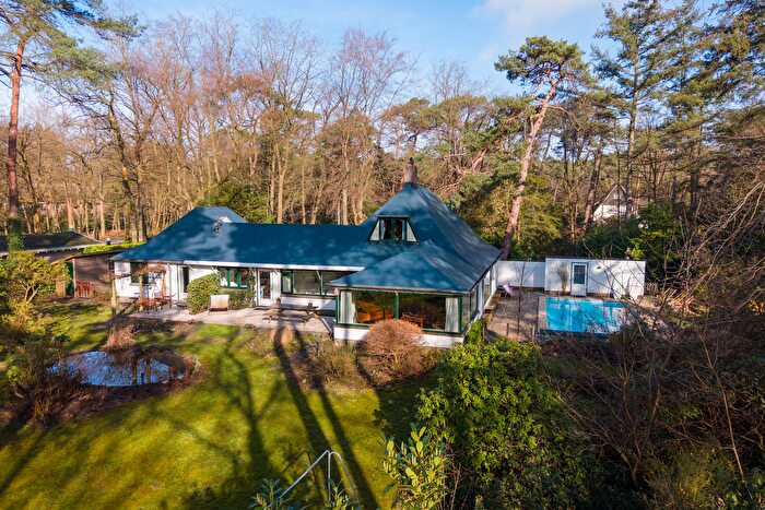 8-kamerhuis te koop in Villaparken, Hilversum