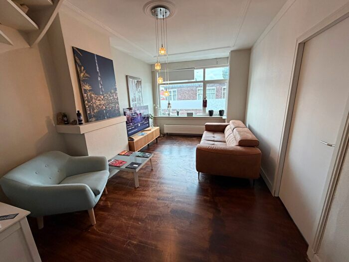 Koop en Huur Huizen - 3