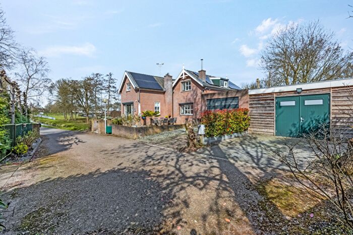 6-kamerhuis te koop in Rauwenhof, Tiel