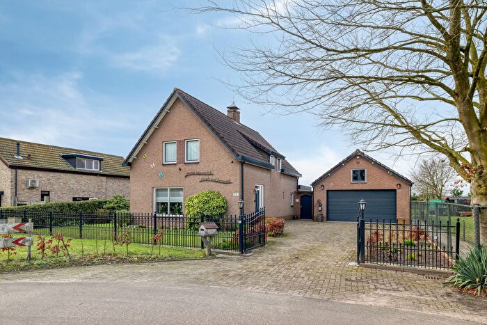 5-kamerhuis te koop in Zuid landelijk gebied 1, Etten-Leur