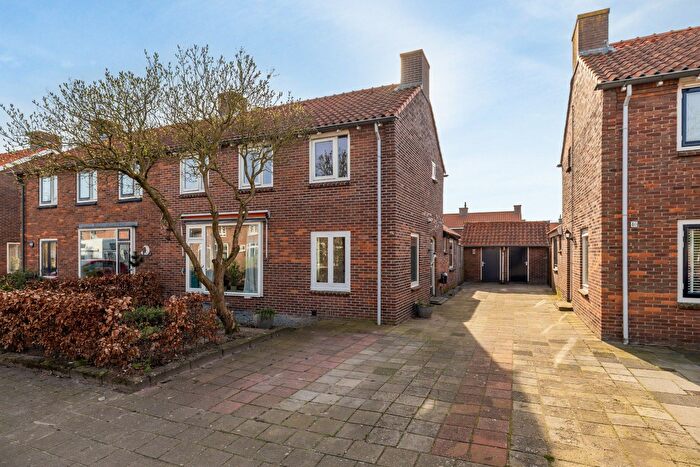 4-kamerhuis te koop in Zeebuurt West, Harderwijk