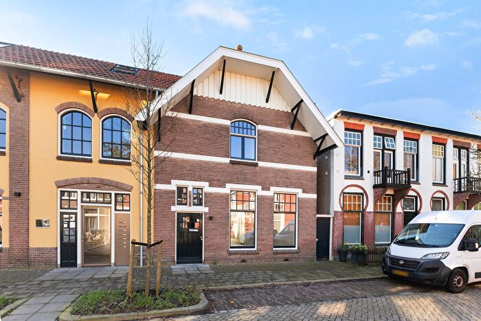 4-kamerhuis te koop in Leeuwarden – Gysbert Japicxstraat, Oranjewijk