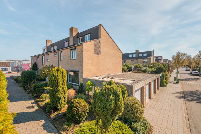 7-kamerhuis te koop in Op de Heide, Tegelen