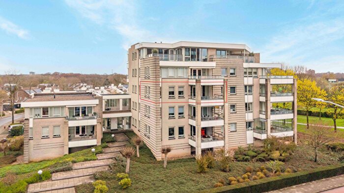 4-kamerappartement te koop in Heerlen – Johannes XXIII-singel, Caumerveld