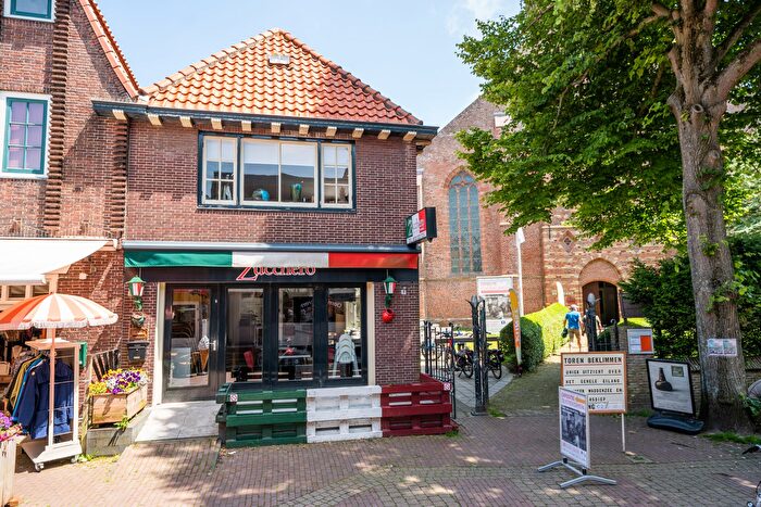 4-kamerhuis te koop in Den Burg, Den Burg
