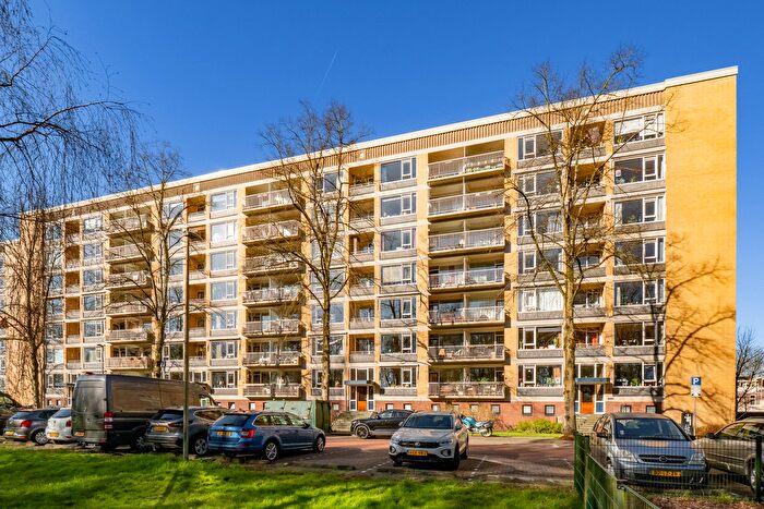 3-kamerappartement te koop in Utrecht – Karel Doormanlaan, Huizingalaan, K. Doormanlaan en omgeving