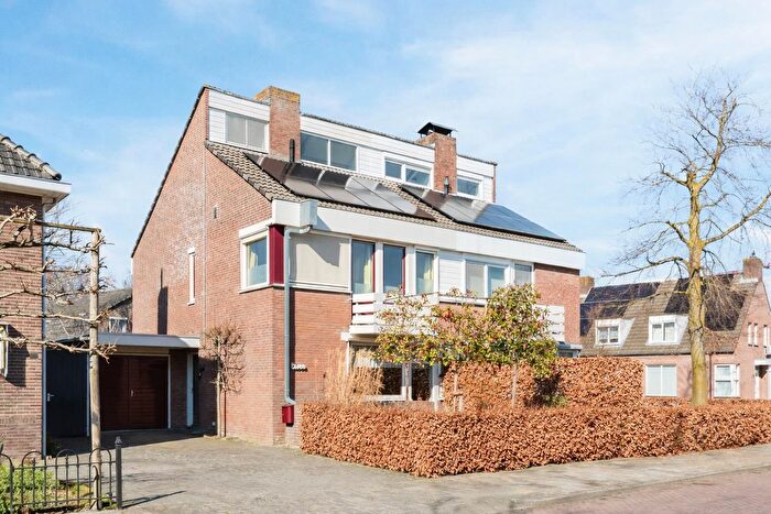 5-kamerhuis te koop in Turfberg-Zuid, Valkenswaard