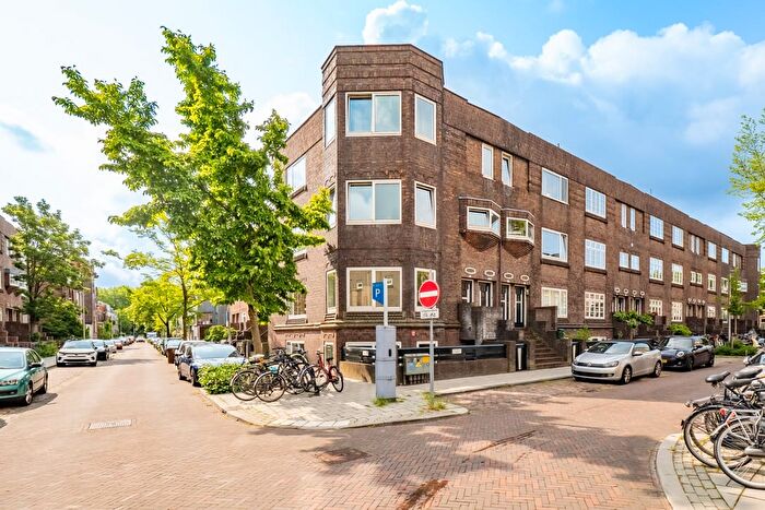 4-kamerappartement te koop in Utrecht – Van Brakelstraat, Zeeheldenbuurt, Hengeveldstraat en omgeving