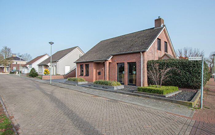 5-kamerhuis te koop in Kern Heythuysen, Heythuysen