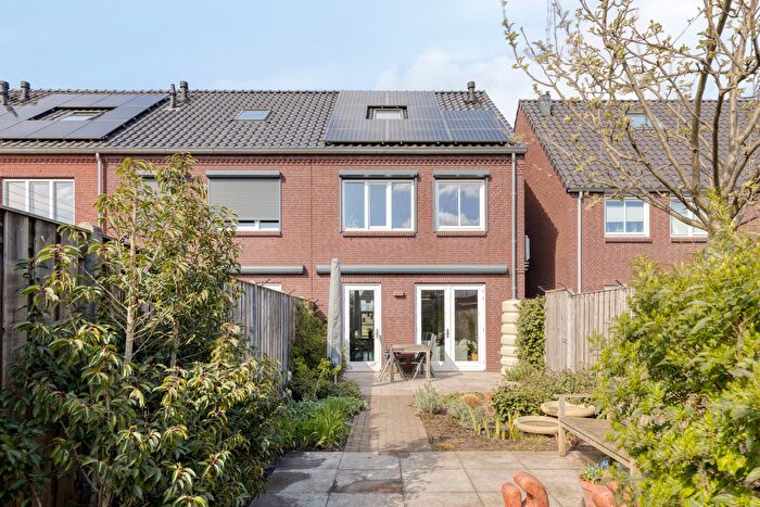 7-kamerhuis te koop in Verspreide huizen Boord, Opwetten, Nuenen