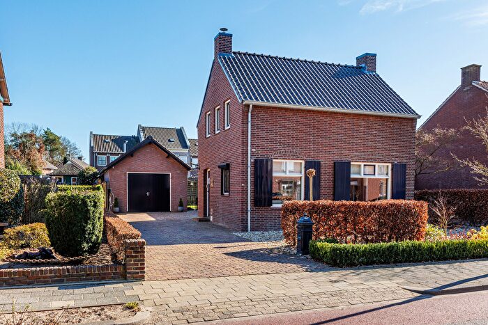 5-kamerhuis te koop in Nieuw-Bergen Kern, Bergen (LI)