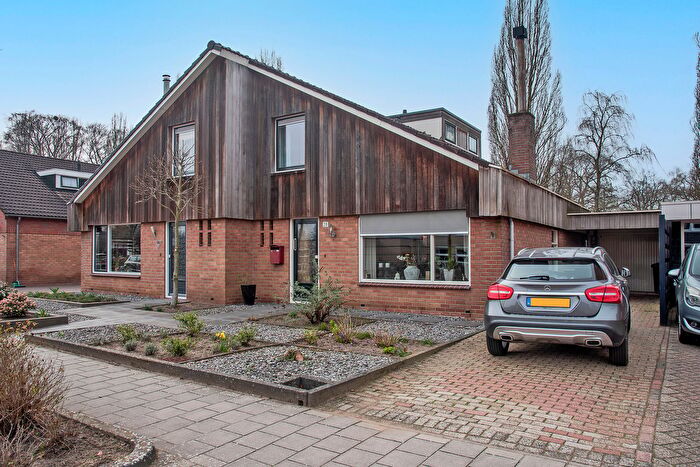 5-kamerhuis te koop in De Lage Es, Rijssen