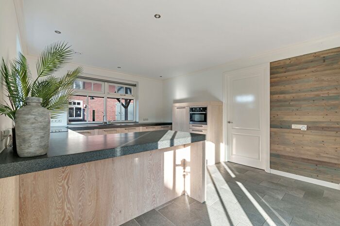 Koop en Huur Huizen - 3