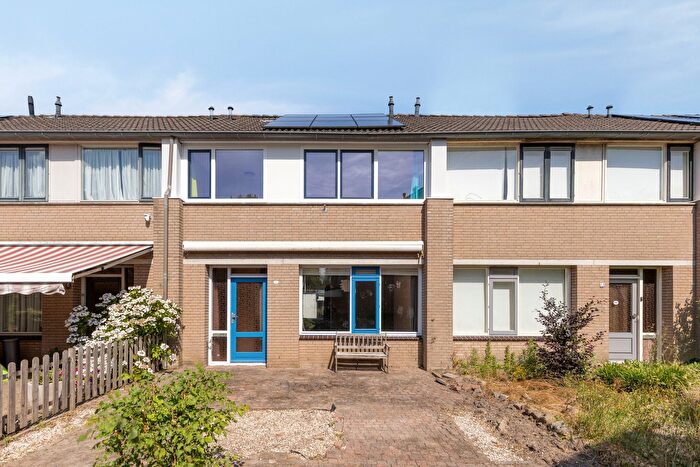 5-kamerhuis te koop in Waalwijk – Peter Corneliusstraat, Zanddonk