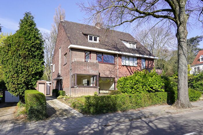 6-kamerhuis te koop in Molenbergpark, Heerlen