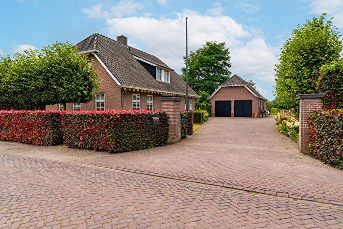 6-kamerhuis te koop in Capelle / Nieuwe Vaart, Sprang-Capelle