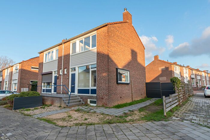 5-kamerhuis te koop in Nieuw Lotbroek-Noord, Hoensbroek