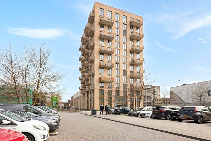 2-kamerappartement te huur in Het Lage Land, Rotterdam