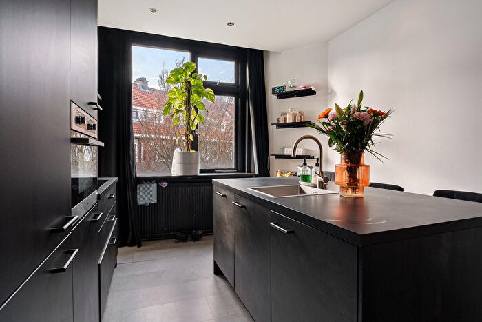 4-kamerappartement te koop in Den Haag – Van Musschenbroekstraat, Laakkwartier-Oost