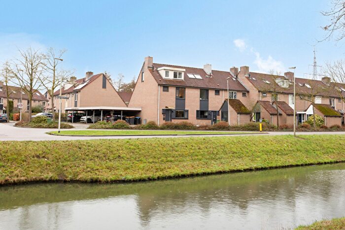 5-kamerhuis te koop in Blauwenoord, Deventer