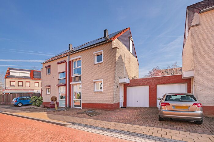 5-kamerhuis te koop in Kerkrade – Pastoor Mainsstraat, Rolduckerveld