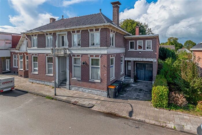 8-kamerhuis te koop in Wildervank – Poststraat, Wildervank