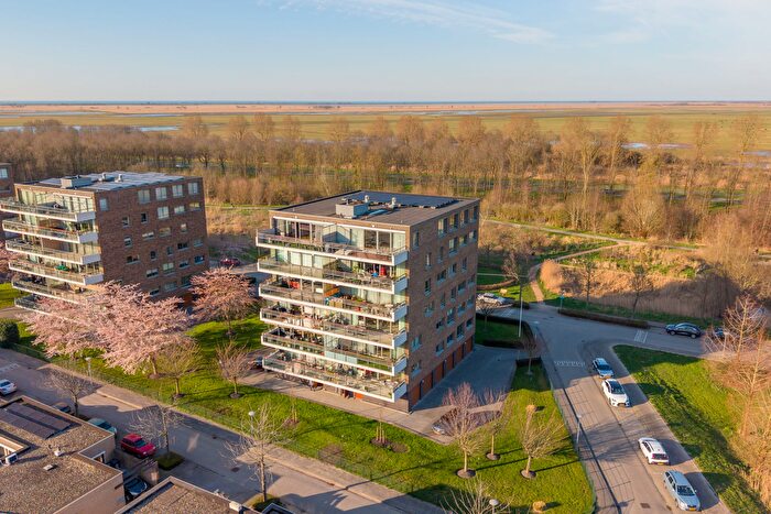 4-kamerappartement te koop in Almere – Sieradenweg, Sieradenbuurt (brt)