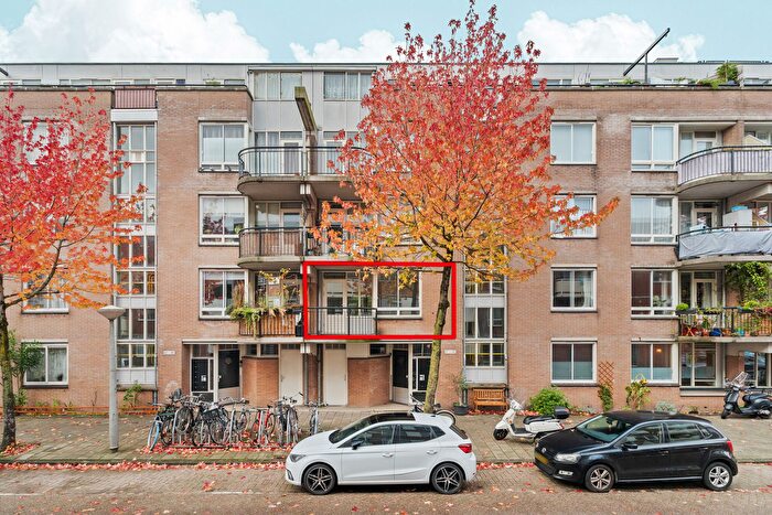 4-kamerappartement te koop in Amsterdam – Riouwstraat, Timorpleinbuurt-Zuid