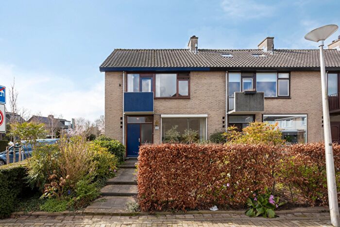 6-kamerhuis te koop in Kruiswiel, Hendrik-Ido-Ambacht