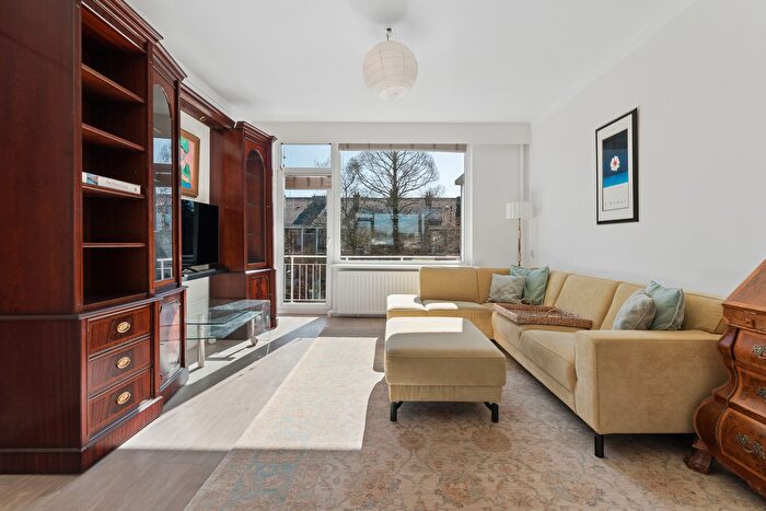 5-kamerappartement te koop in Den Haag – Balsemienlaan, Bohemen en Meer en Bos