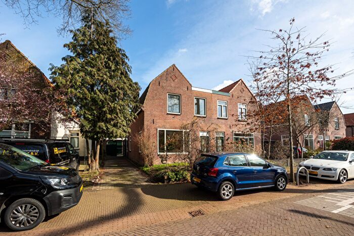 4-kamerhuis te koop in Schrijverskwartier, Hilversum