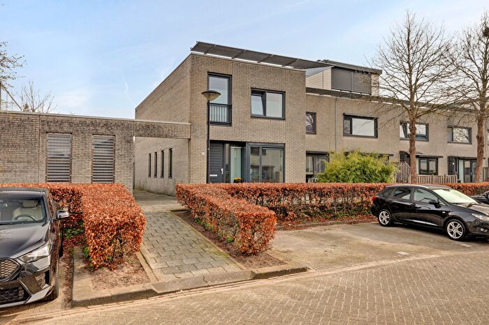5-kamerhuis te koop in Almere – Texelstraat, Eilandenbuurt Noord