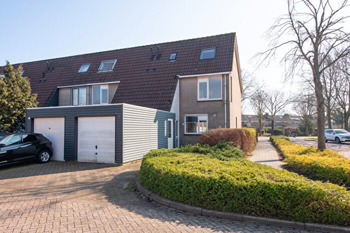 5-kamerhuis te koop in Heerhugowaard – Citrien, Edelstenenwijk