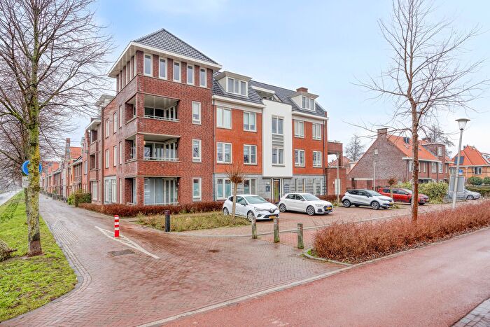 3-kamerappartement te koop in Berkel en Rodenrijs – Simon Carmiggeltstraat, Gouden Uilbuurt