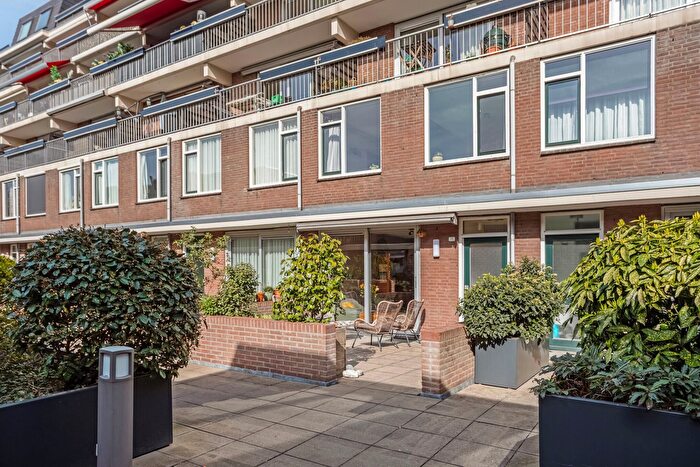 3-kamerappartement te koop in Walvisbuurt, Schiedam