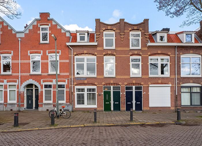 3-kamerappartement te koop in Fabribuurt, Schiedam