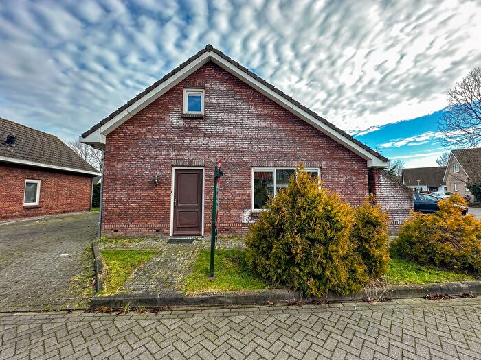 5-kamerhuis te koop in Verspreide huizen Wernhout, Wernhout