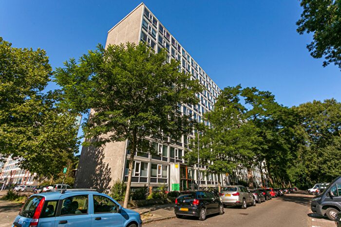 2-kamerappartement te koop in Neckardreef en omgeving, Utrecht