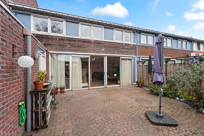 4-kamerhuis te koop in De Hoven en De Boomgaard, IJsselstein