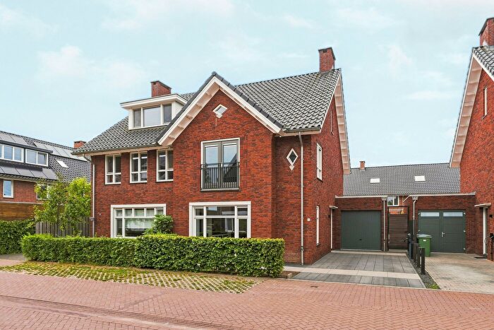 5-kamerhuis te koop in Arnhem – Hangbrug, Schuytgraaf-Noord