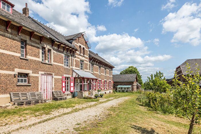 Koop en Huur Huizen - 3