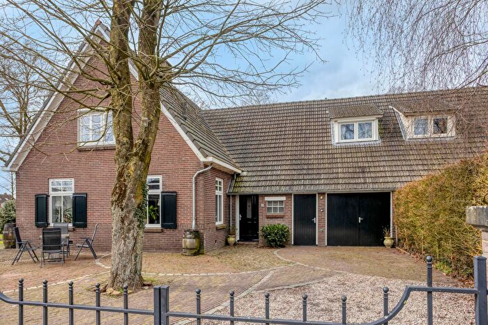 8-kamerhuis te koop in Mariënheem Kern, Mariënheem