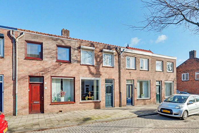 3-kamerhuis te koop in Bouwmeestersbuurt Zuid, Tilburg