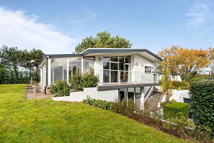 7-kamerhuis te koop in Zandvoortselaan, Zandvoort