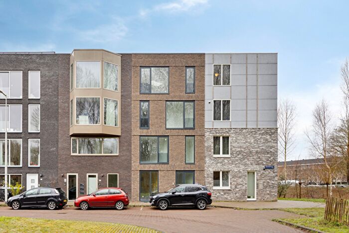 3-kamerappartement te koop in Amsterdam – IJsselmeerstraat, Markengouw-Zuid