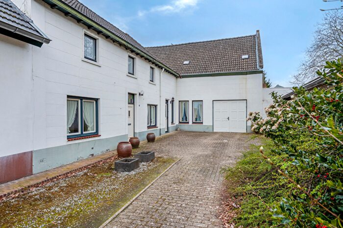 6-kamerhuis te koop in Grevenbicht, Grevenbicht