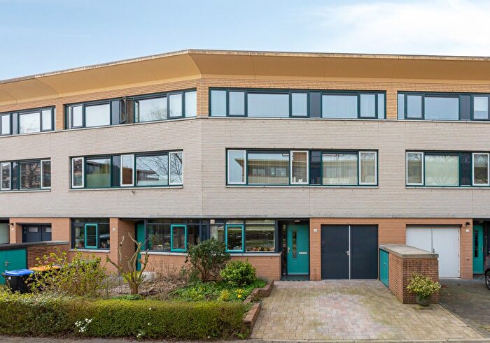 4-kamerhuis te koop in Doetinchem – Neckardal, Romantische buurt - noord