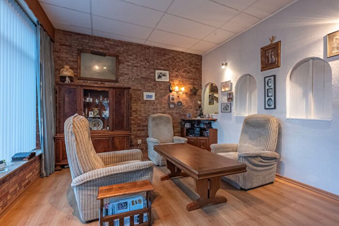 Koop en Huur Huizen - 3