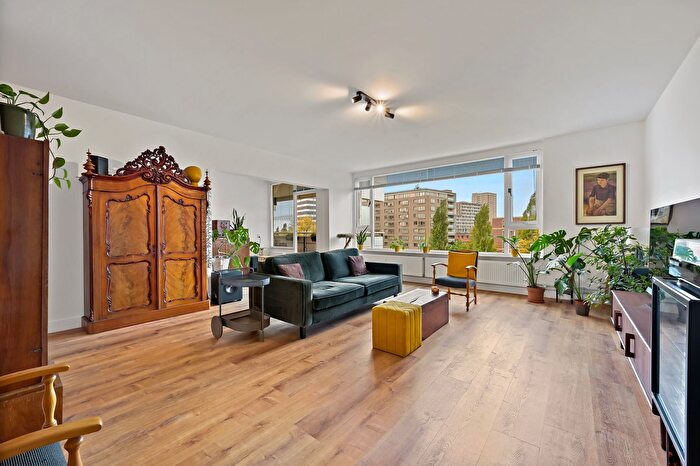 4-kamerappartement te koop in Den Haag – Sirtemastraat, Kortenbos