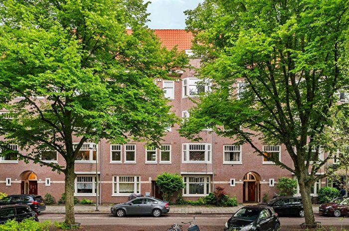3-kamerappartement te huur in Van Tuyllbuurt, Amsterdam